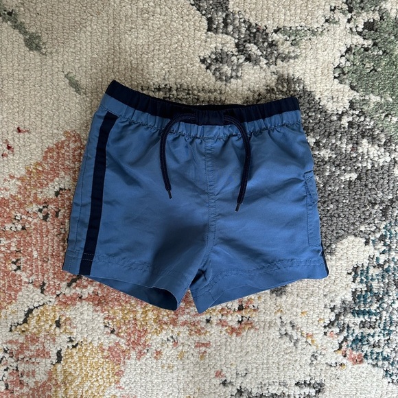 TKS Basics side striped Baby Boy Hybrid Shorts Size 12 Months - Picture 4 of 7